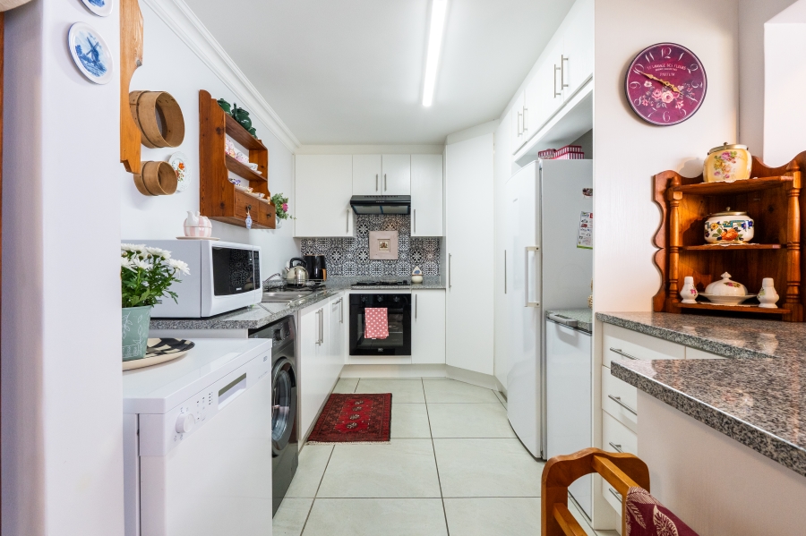2 Bedroom Property for Sale in Island View Western Cape